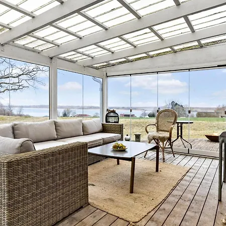 3 Bedroom Cozy In * Skibby